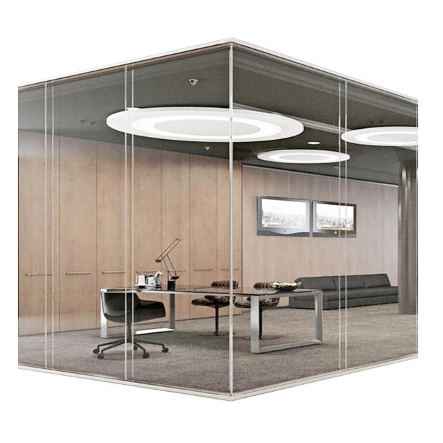 Frameless glass partition for contemporary meeting rooms