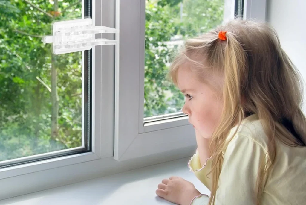Child safety lock preventing window opening