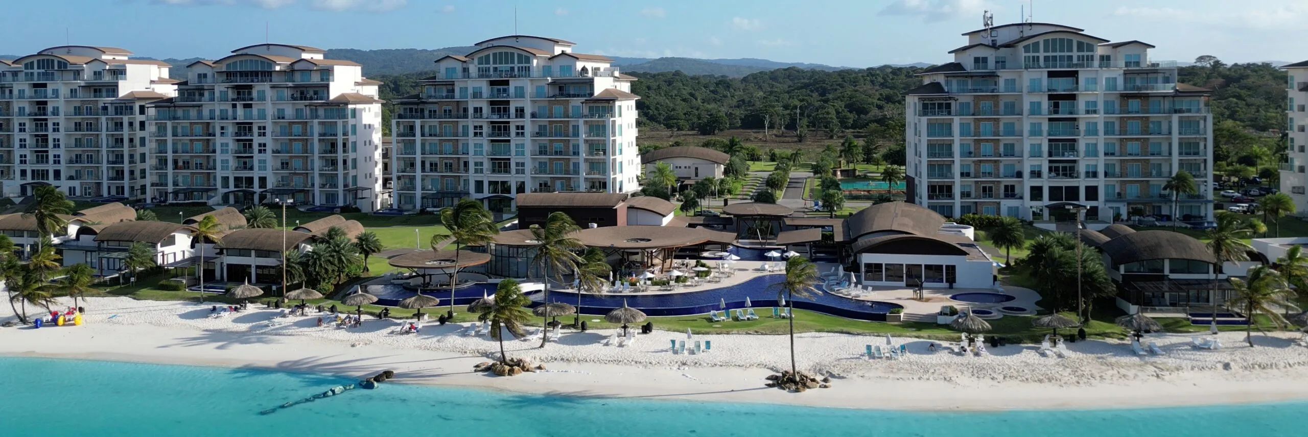 Tours de villégiature de luxe en bord de mer à Playa Escondida