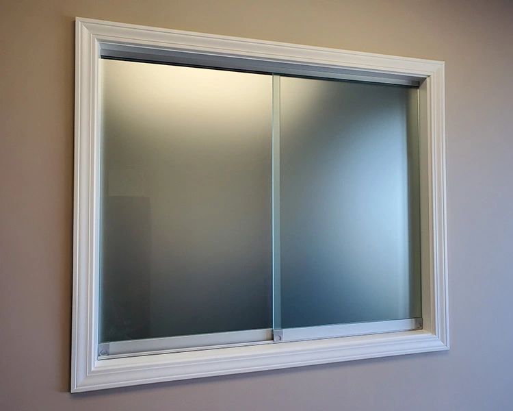 すりガラスの引き戸