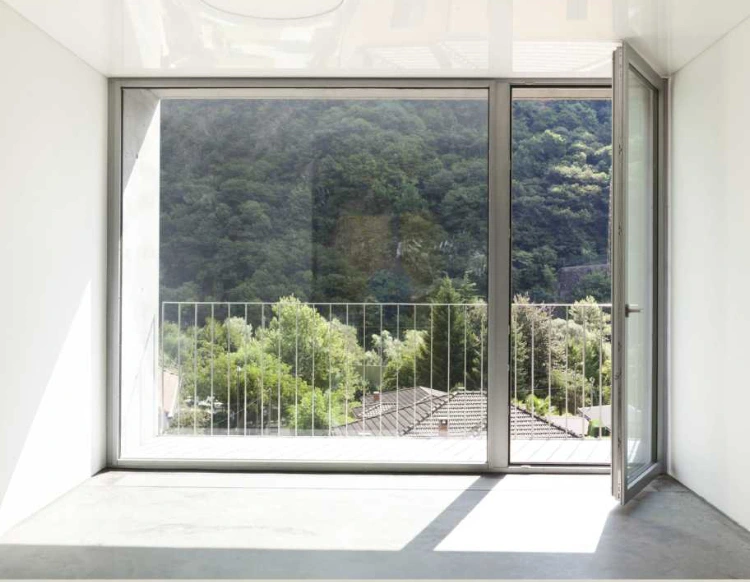 A80T Series Hinged Doors