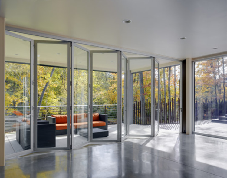 A80 Series Folding Door