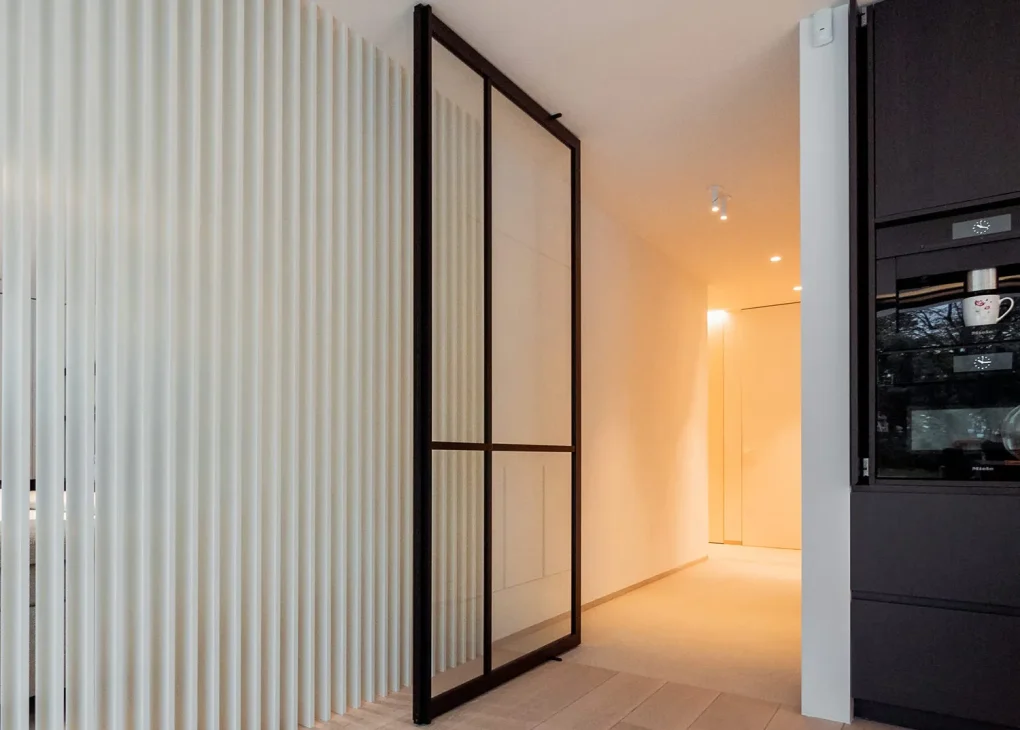 Aluminum Slim Frame Revolving Door